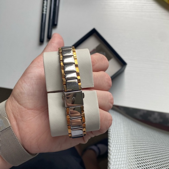 Bulova Women's Watch Diamond Accents 98P134 - Picture 3 of 6